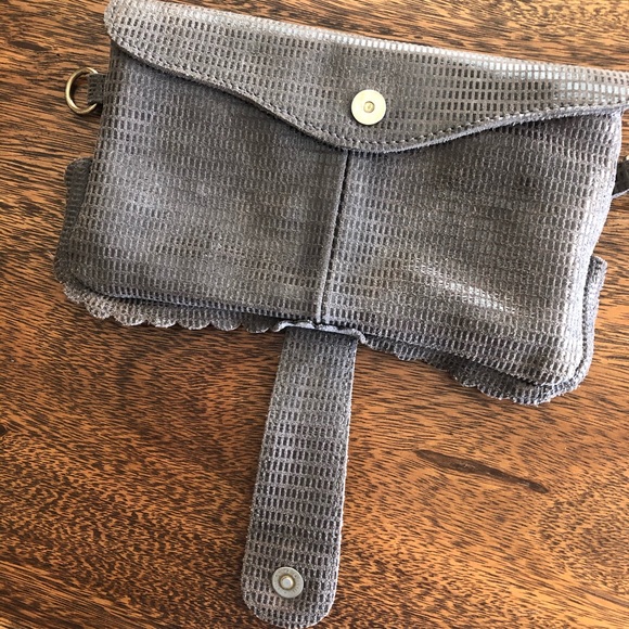Genuine leather clutch - Picture 2 of 8